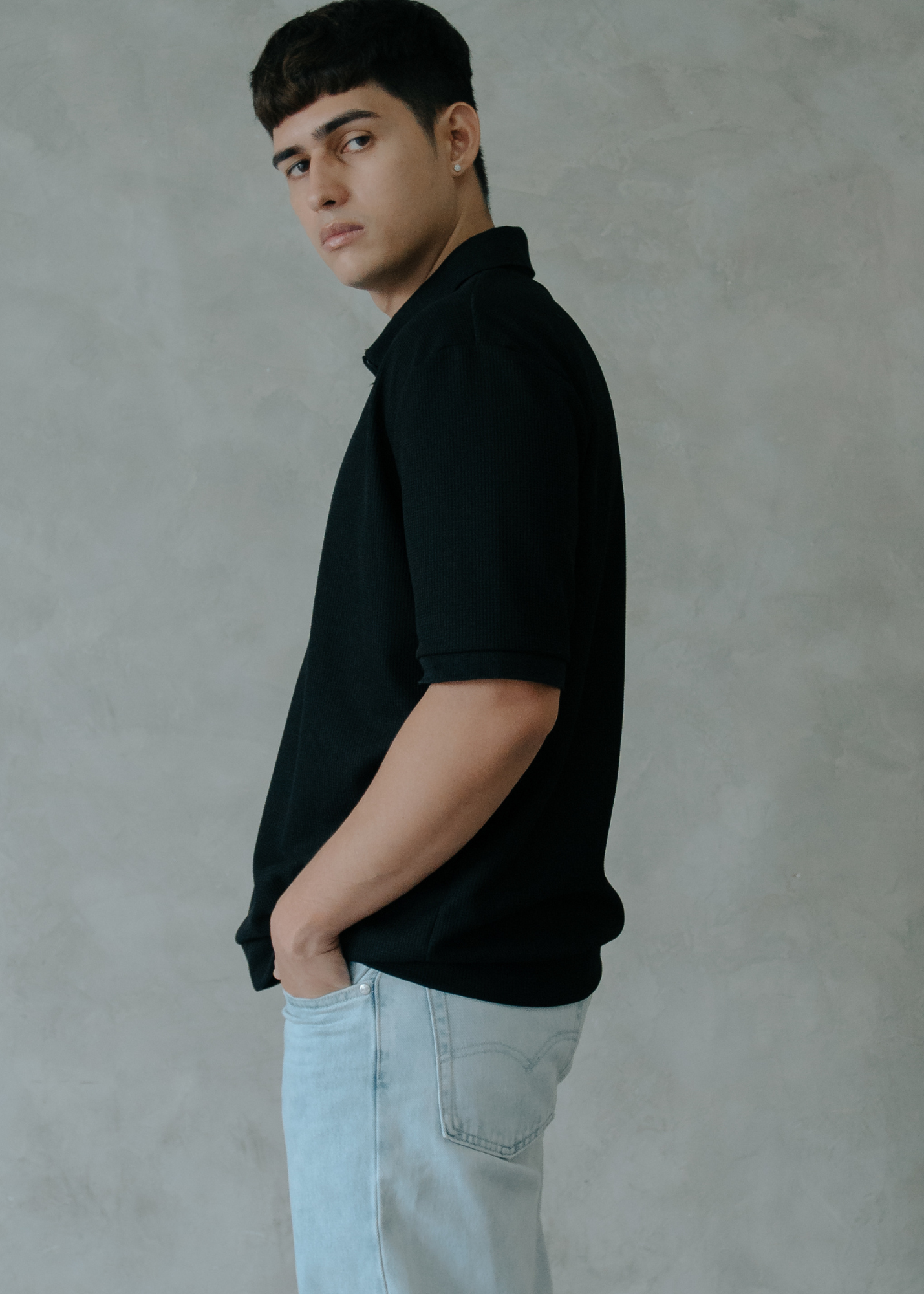 HALF-ZIP POLO SHIRT (BLACK)